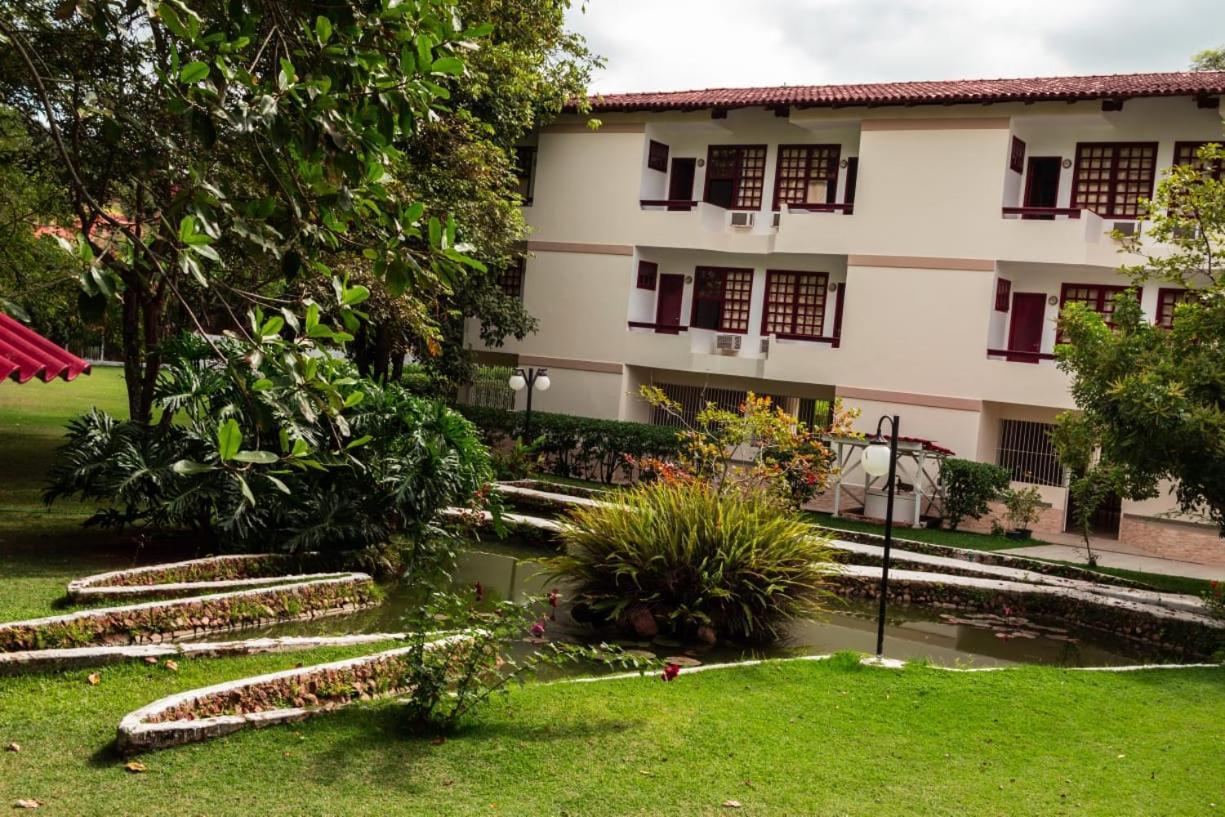 Hotel 3 Pontoes Afonso Cláudio Esterno foto
